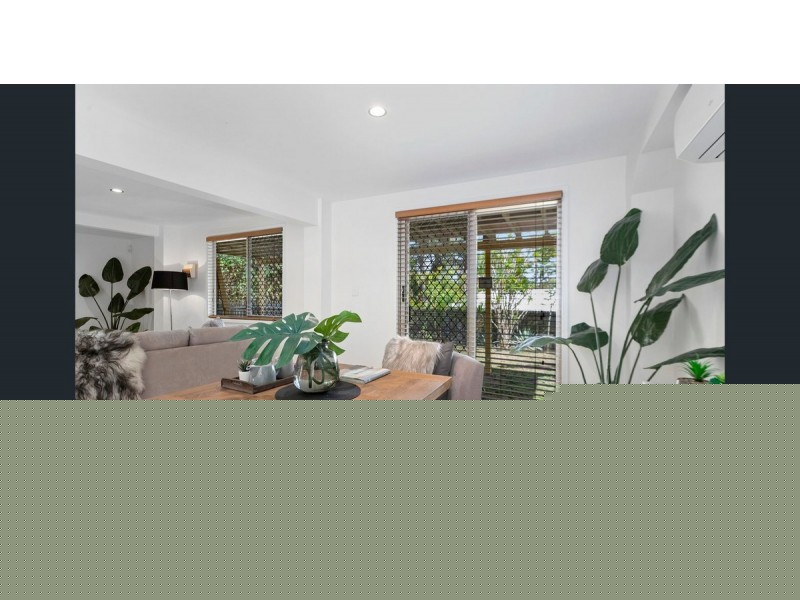27 Karoonda Crescent, Rochedale South QLD 4123