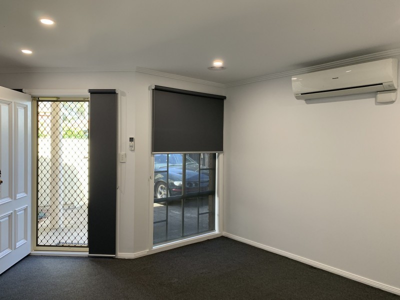 2/180 Merton Street, Altona Meadows VIC 3028