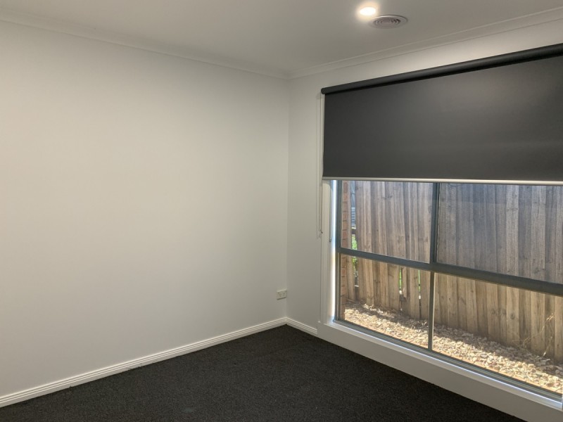 2/180 Merton Street, Altona Meadows VIC 3028