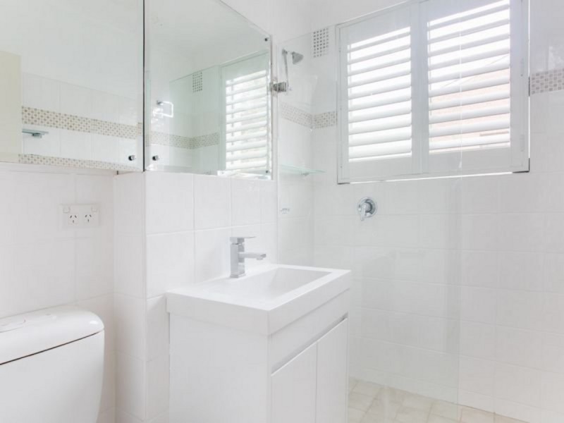 18/12 Ronald Avenue, Freshwater NSW 2096