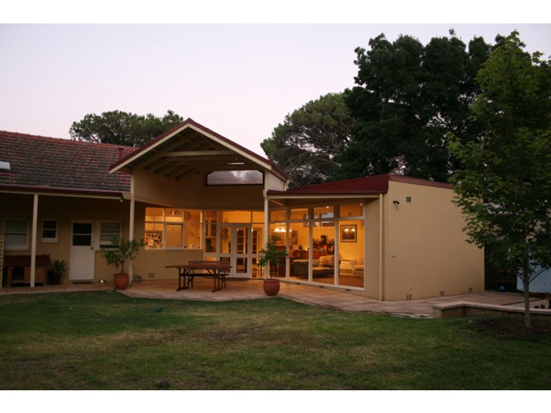 2 Loma Linda Grove, Wattle Park SA 5066