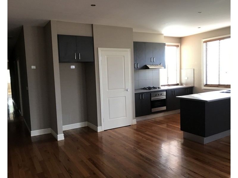 11 Woods Street, Laverton VIC 3028