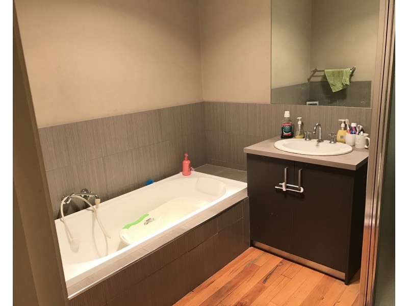 11 Woods Street, Laverton VIC 3028