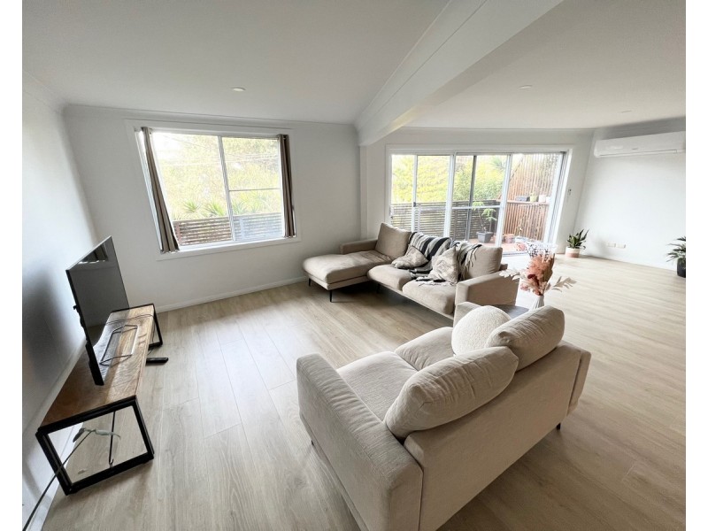 7 Bluewave Crescent, Forresters Beach NSW 2260