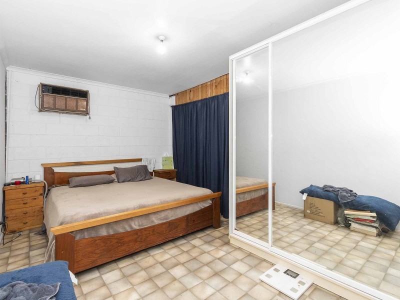 60 Gee Road, Pine Mountain QLD 4306