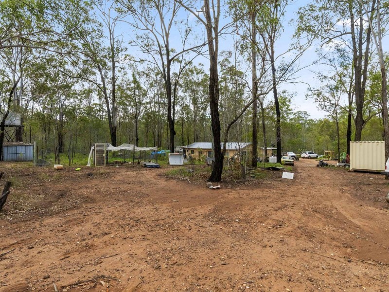 60 Gee Road, Pine Mountain QLD 4306