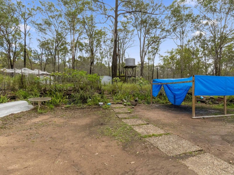60 Gee Road, Pine Mountain QLD 4306