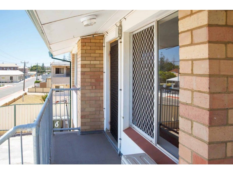 5/141 Augustus Street, Geraldton WA 6530