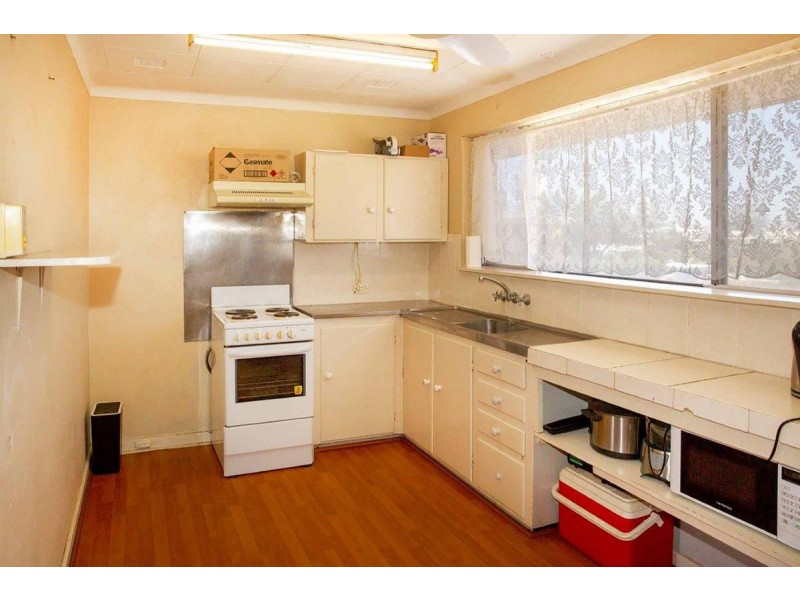 5/141 Augustus Street, Geraldton WA 6530