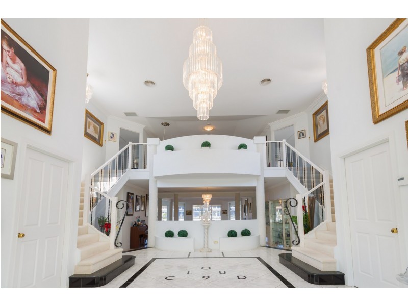 9 The Sovereign Mile, Paradise Point QLD 4216