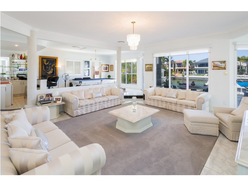 9 The Sovereign Mile, Paradise Point QLD 4216