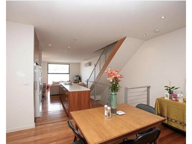 106 Kay Street, Carlton VIC 3053