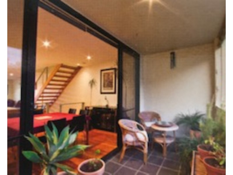 106 Kay Street, Carlton VIC 3053