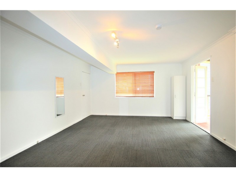 719 Waterworks Road, The Gap QLD 4061