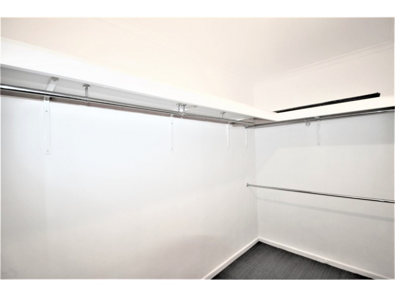 719 Waterworks Road, The Gap QLD 4061
