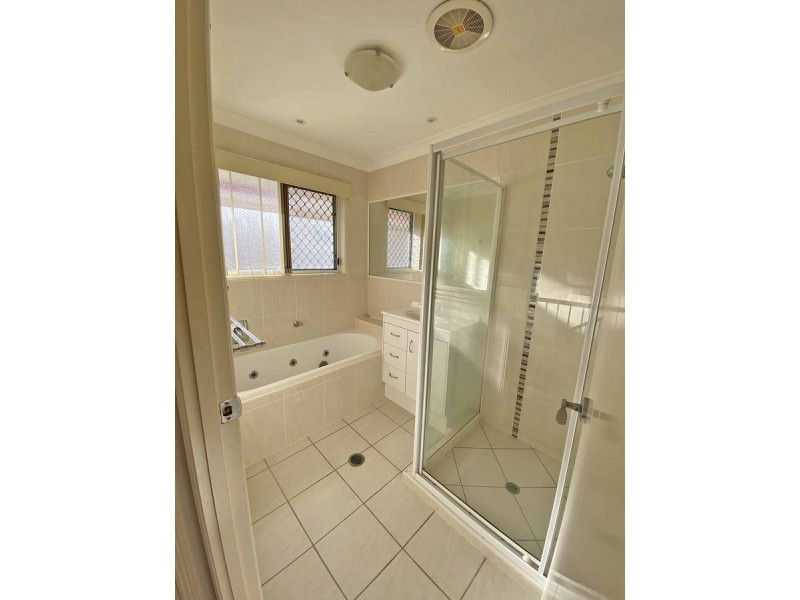 110 Drayton Terrace, Wynnum QLD 4178