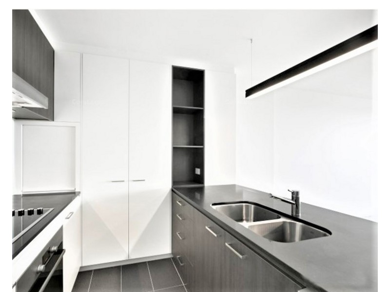 1102/30 Festival Place, Newstead QLD 4006