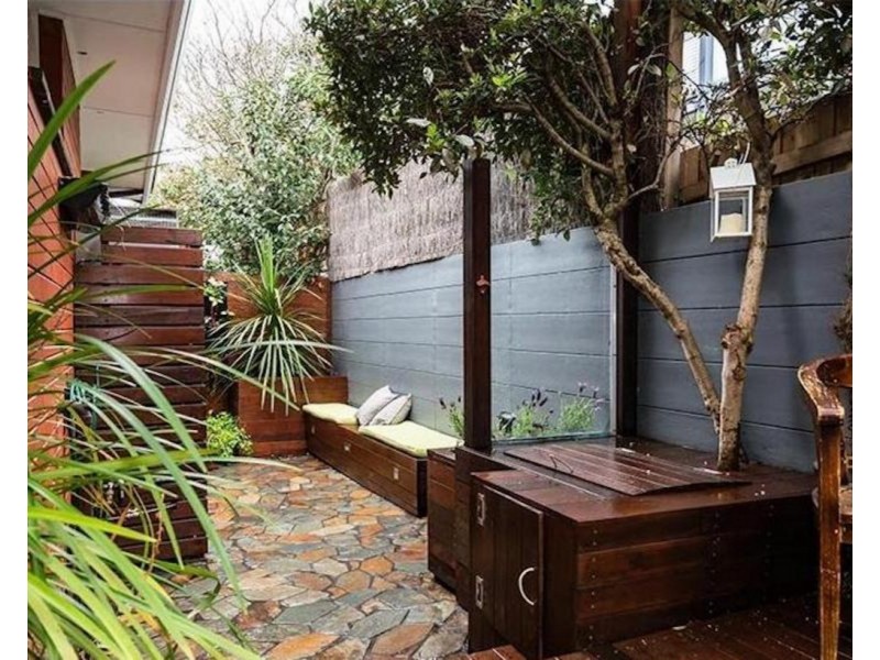 4/25 Ti-Tree Grove East, Parkdale VIC 3195