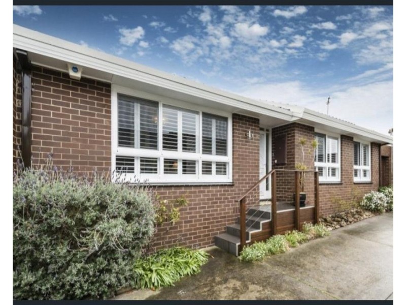 4/25 Ti-Tree Grove East, Parkdale VIC 3195