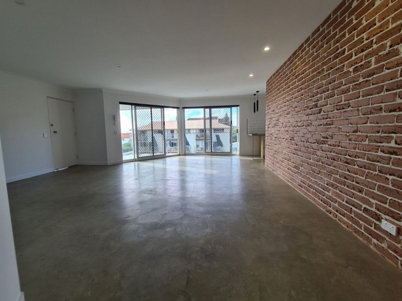 5/246 Jefferson Lane, Palm Beach QLD 4221