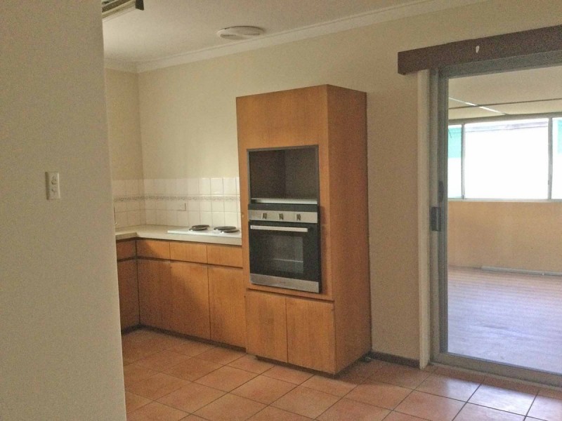 24 Blanche Street, Gosnells WA 6110