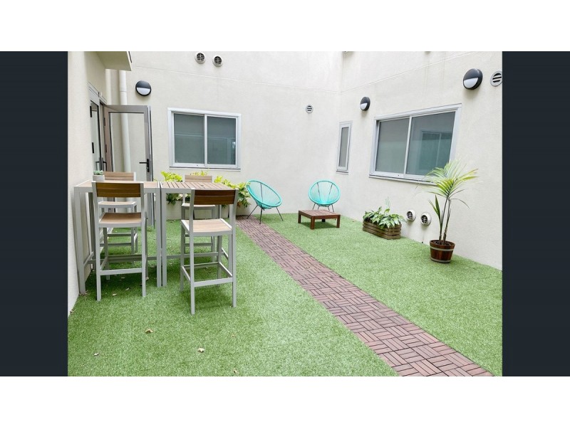 G17/945 Dandenong Road, Malvern East VIC 3145