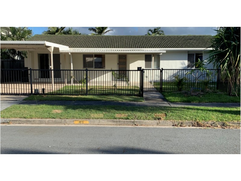 68 Twenty Sixth Avenue, Palm Beach QLD 4221