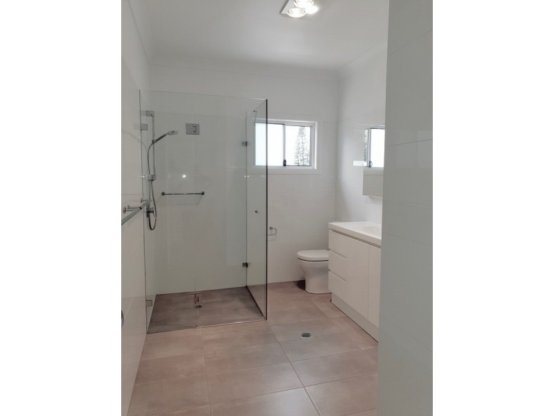 58 Abbott Road, North Curl Curl NSW 2099