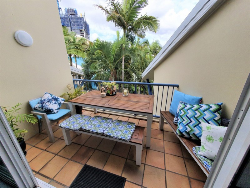 119/10-16 Alexandra Avenue, Mermaid Beach QLD 4218