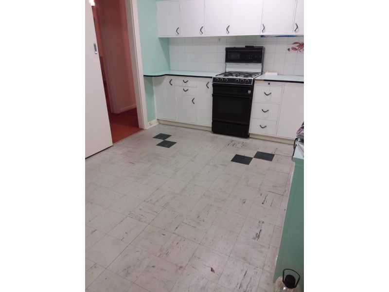 6 Debney  Street, Fulham Gardens SA 5024