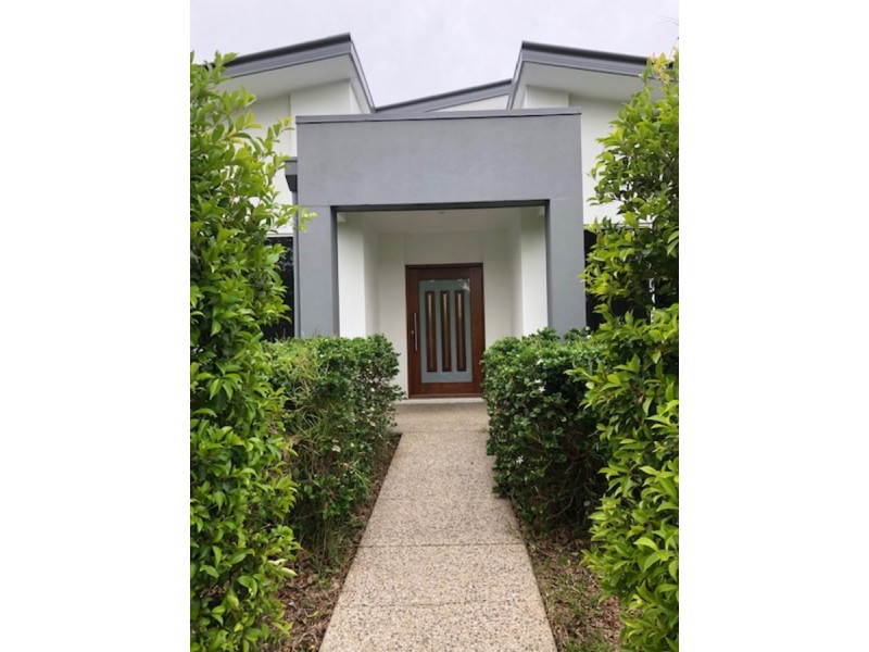 26 White Beech Road, Noosa Heads QLD 4567