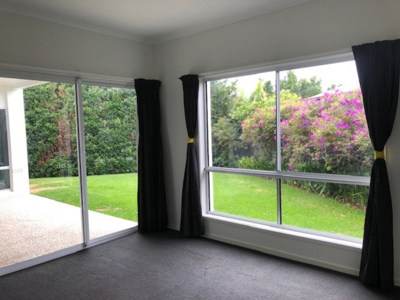 26 White Beech Road, Noosa Heads QLD 4567