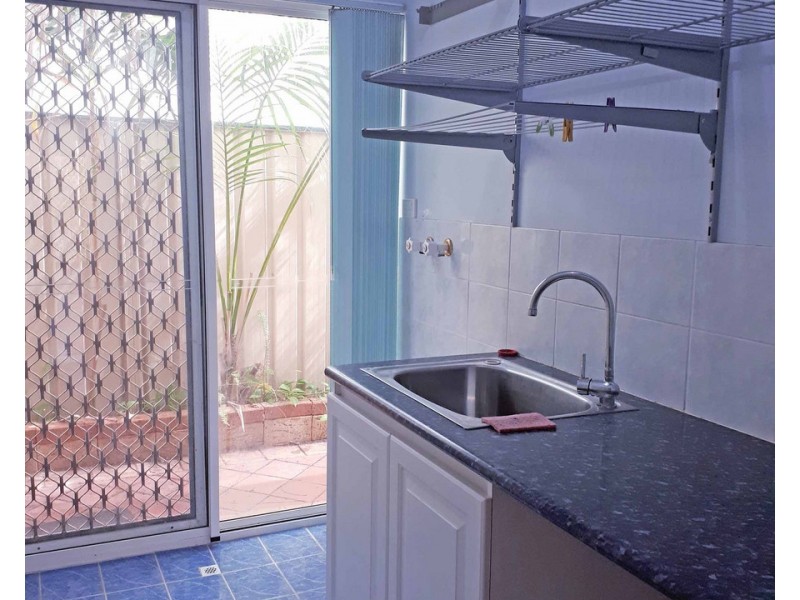 15 Kingsland Loop, Canning Vale WA 6155