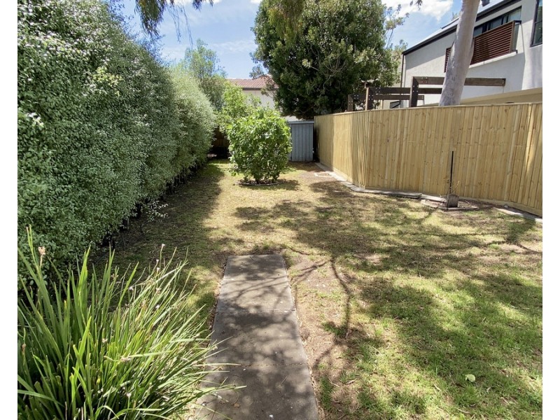 90 Pakington Street, St Kilda VIC 3182