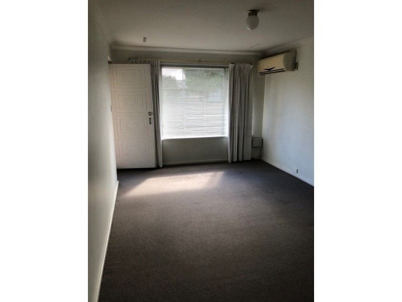 12B Jeffery Street, Kewdale WA 6105