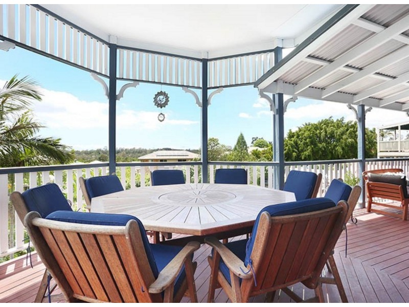 5 Thirlestane Terrace, Narangba QLD 4504