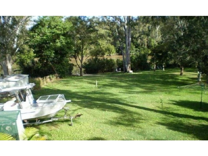 21 Loffs Road, Loganholme QLD 4129