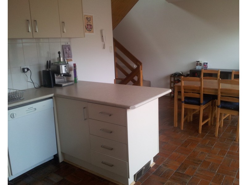 2/75 Palmerston Street, Carlton VIC 3053