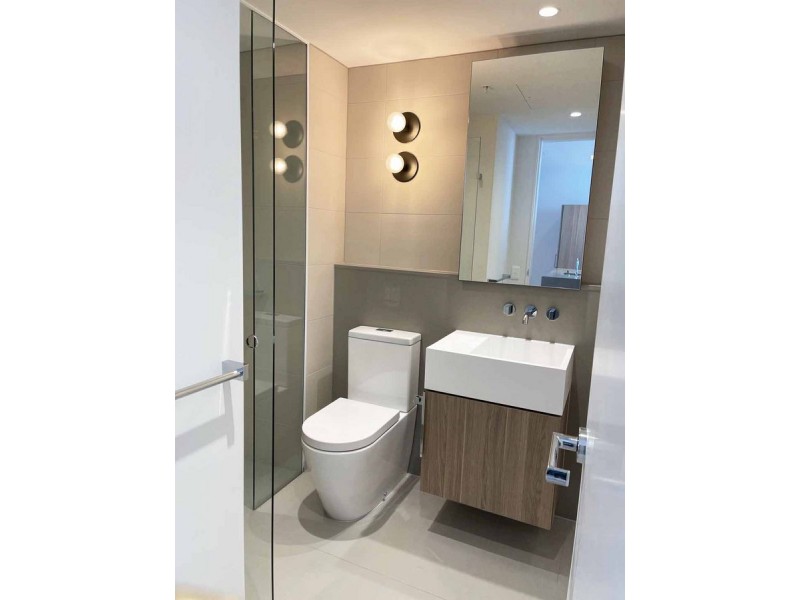 4704/157 A’Beckett Street, Melbourne VIC 3000