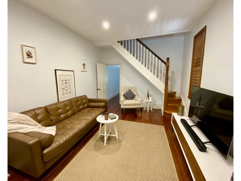 39 McDougall Street, Kirribilli NSW 2061