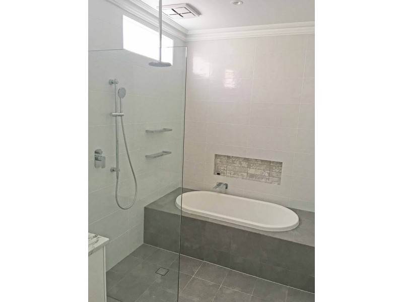 18 Sixth Avenue, St Peters SA 5069