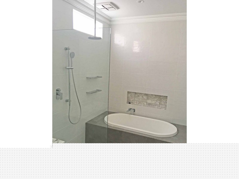 18 Sixth Avenue, St Peters SA 5069