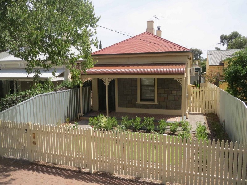 18 Sixth Avenue, St Peters SA 5069