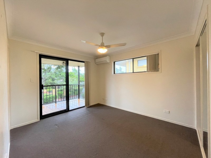 18 Pumice Street, Eight Mile Plains QLD 4113