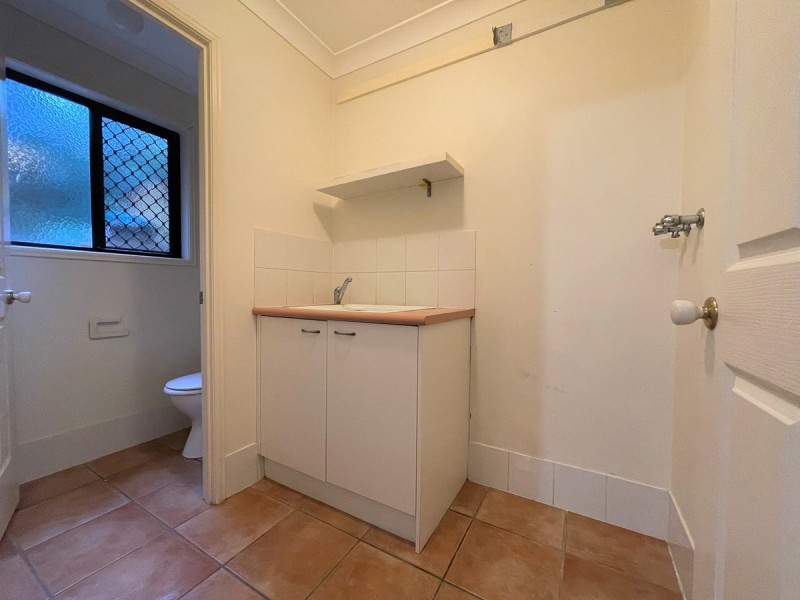 18 Pumice Street, Eight Mile Plains QLD 4113