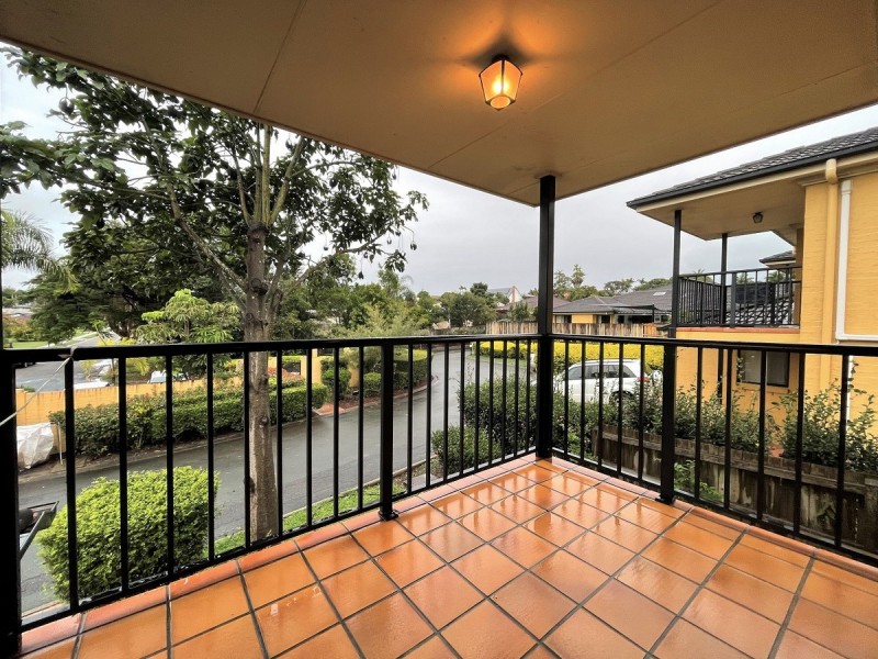 18 Pumice Street, Eight Mile Plains QLD 4113