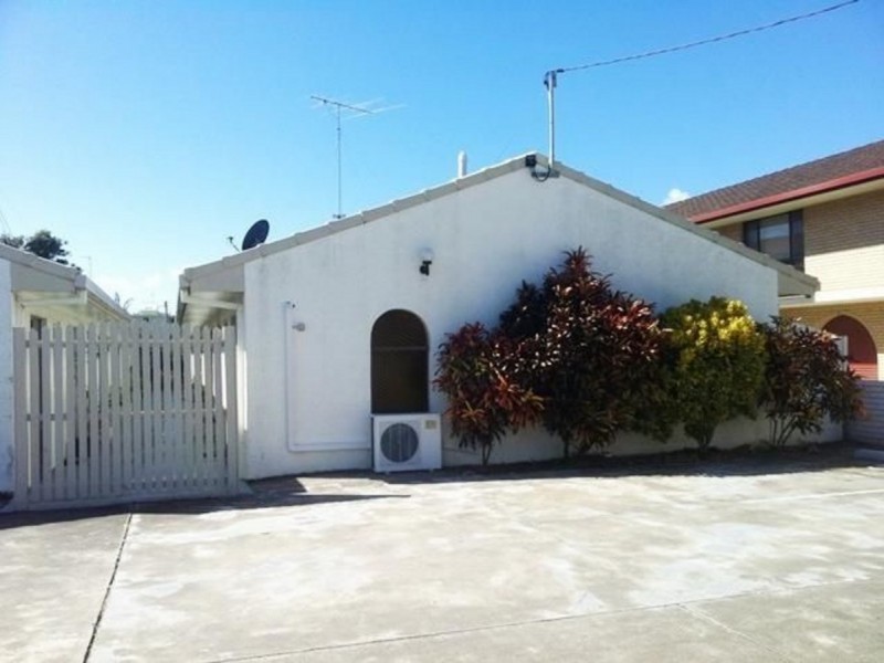 8/213 Scarborough Street, Southport QLD 4215