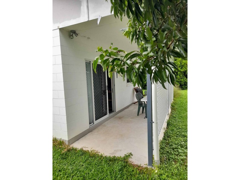 5 Vigilant Close, Bentley Park QLD 4869