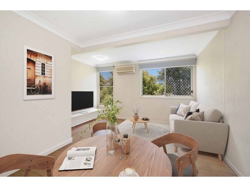 8/102 Kedron Park Road, Wooloowin QLD 4030