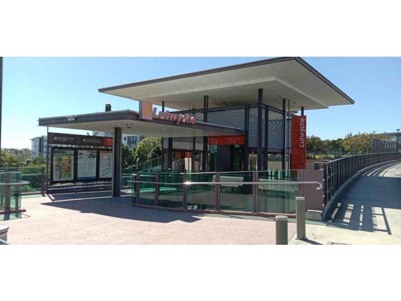 8/102 Kedron Park Road, Wooloowin QLD 4030